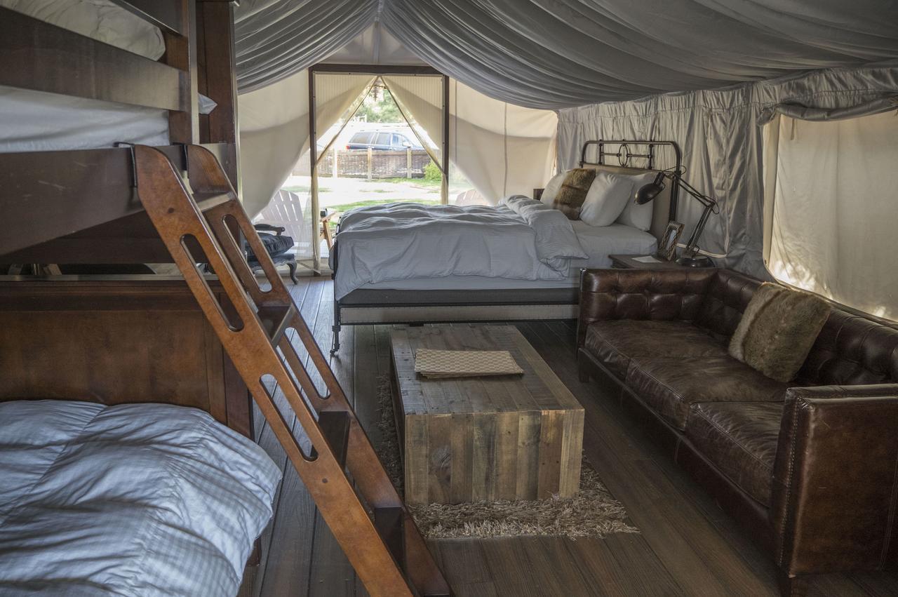 Flying Flags Rv Resort & Campground Буэллтон Номер фото