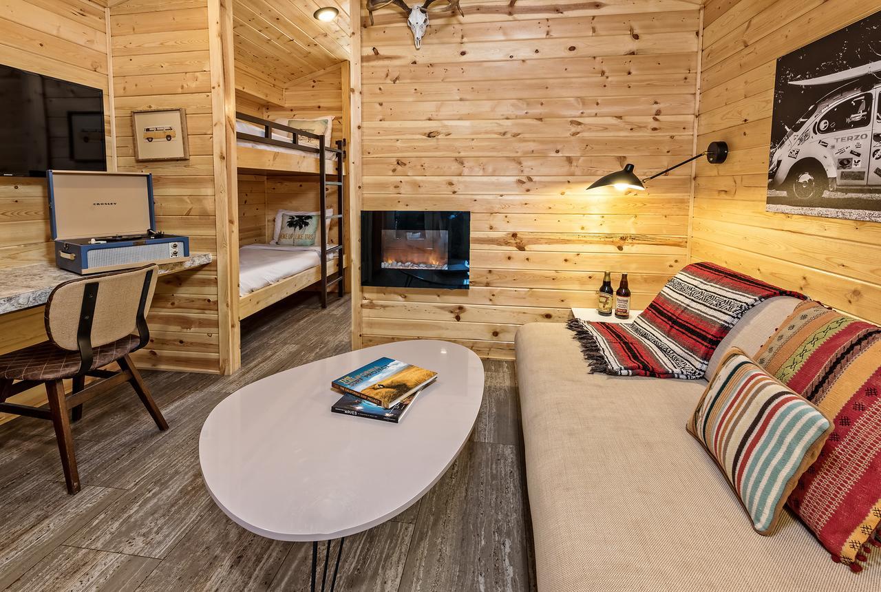 Flying Flags Rv Resort & Campground Буэллтон Номер фото